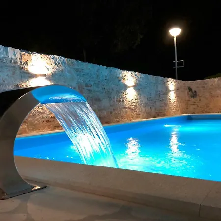 House Sidro, بيت للعطل *