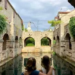 House Sidro, Tatil Evi