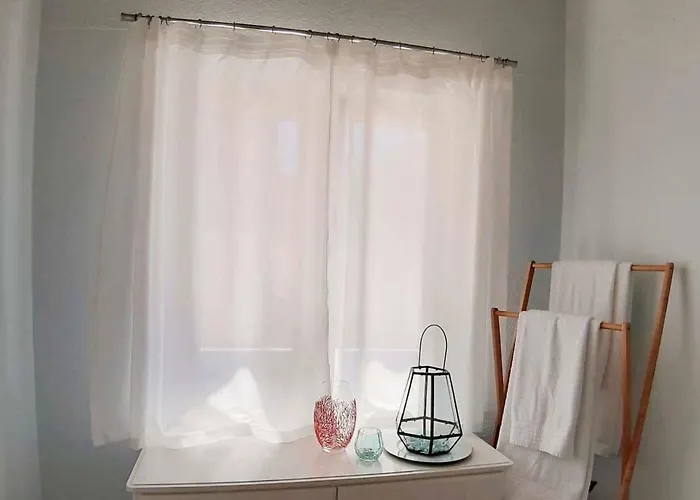 House Sidro, Стари Град