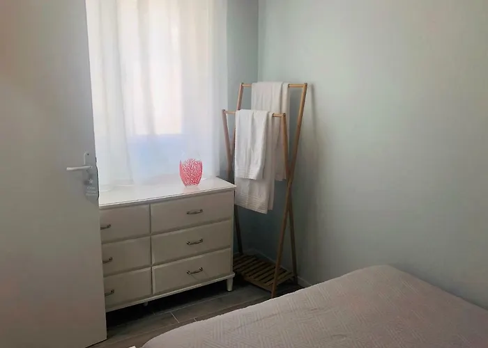 بيت للعطل House Sidro, ستاري غراد